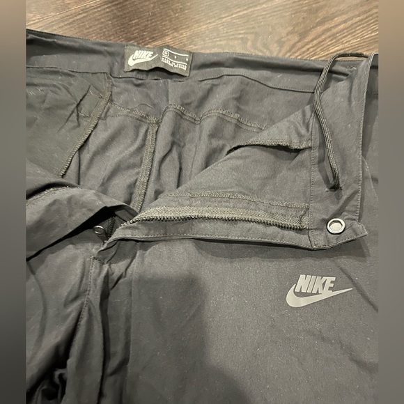 NIKE drawstring trouser pants with elasticized cuff - Picture 5 of 16